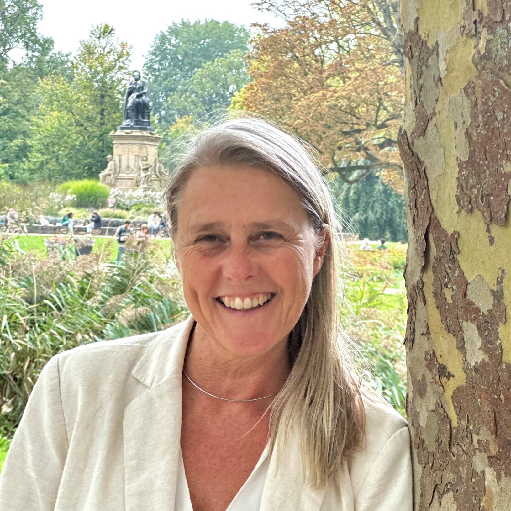 Laura Twigt docent Esoterra